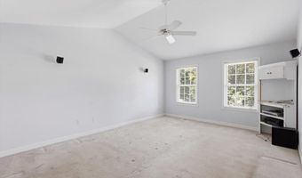 477 Redwood Forest Dr, Ballwin, MO 63021