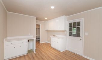 247 Wannamaker Dr, Barnwell, SC 29812