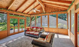 550 Crowson Rd, Ashland, OR 97520