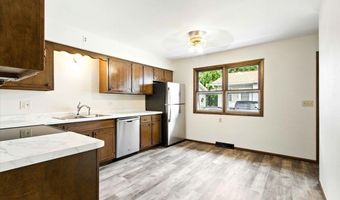 930 12TH St S, Wisconsin Rapids, WI 54494