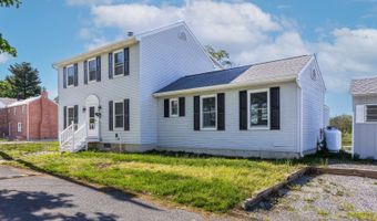 36 E Canal St, Alloway, NJ 08001