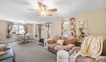 74 Maynesboro St, Berlin, NH 03570
