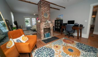 1712 Umstead St, Charlotte, NC 28205