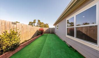 937 Carter St SW, Bandon, OR 97411