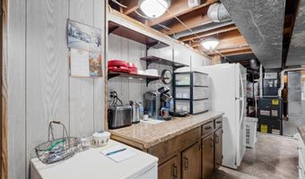 307 E Chicago, Albion, IA 50005
