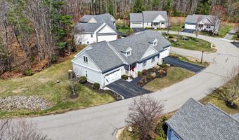 22 Mill Pond Rd 22, Brentwood, NH 03833