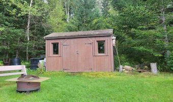 192 Chickwolnepy Rd, Milan, NH 03588