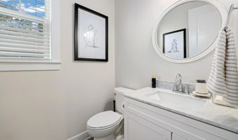 24596 WATEROAK Pl, Aldie, VA 20105