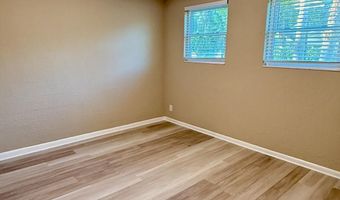 696 KESTNER Rd, Atlantic Beach, FL 32233