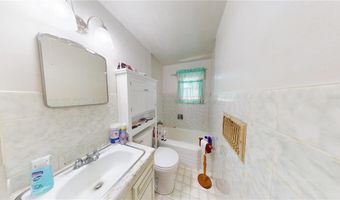 430 Ulstad Ave, Albert Lea, MN 56007