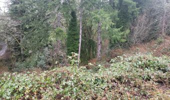 1598 N Johnson St, Coquille, OR 97423