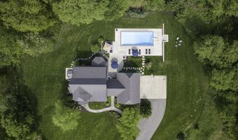 3011 Mela Via Ct NE, Ada, MI 49301