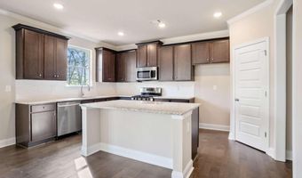 7360 Rocklin Ln, Flowery Branch, GA 30542