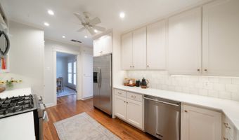 180 Claywell Dr, Alamo Heights, TX 78209