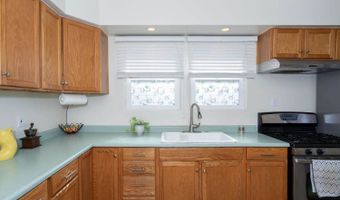 619 Oak St, Santa Rosa, CA 95404