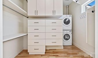 130 W Horizon Dr, Boise, ID 83702