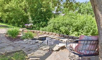 15873 Hayes Trail Ct, Apple Valley, MN 55124