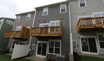 2724 Hunter Woods Dr, Apex, NC 27502