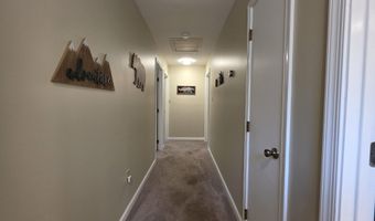 136 Birch Dr, Blakeslee, PA 18610