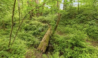 13063 BROOKSIDE Dr, Aurora, OR 97002