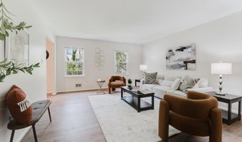 9103 BRAMBLE Pl, Annandale, VA 22003