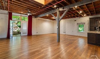 585 White Cir 402, Athens, GA 30605
