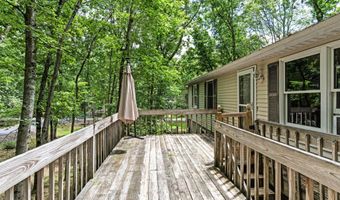 95 Vista Dr, Albrightsville, PA 18210