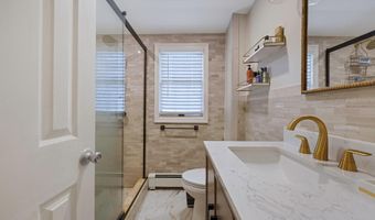 50 Mole Pl, Amityville, NY 11701