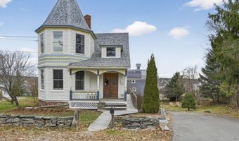 38 Union St, Belfast, ME 04915