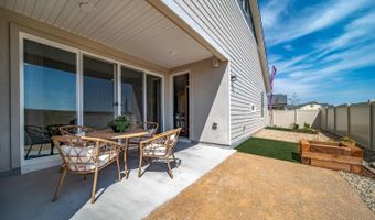 21815 E 51st Dr, Aurora, CO 80019