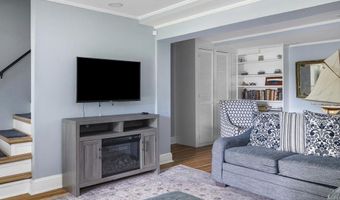 174 Seaside Dr, Jamestown, RI 02835