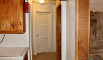 814 N Edward St, Carlsbad, NM 88220