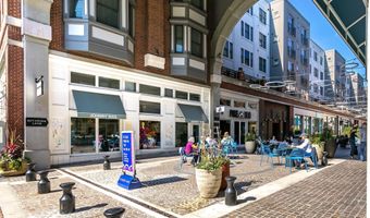 5601 VERNON Pl, Bethesda, MD 20817