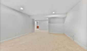 23234 EVERGREEN RIDGE Dr, Ashburn, VA 20148