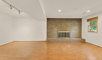 8407 GEORGIAN Way, Annandale, VA 22003