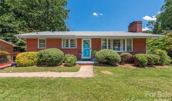 16 Oteen Church Rd, Asheville, NC 28805