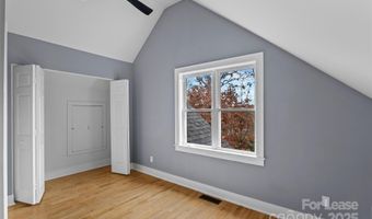 5 Elmore St, Asheville, NC 28804