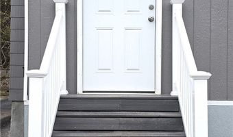 1656 Bennett St, Utica, NY 13502