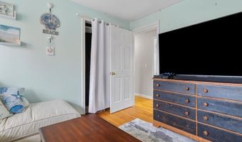 73 Airline Rd, Clinton, CT 06413