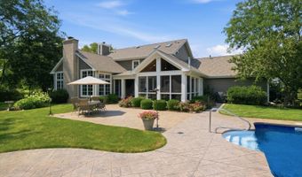 23855 W Sarah Ct, Antioch, IL 60002