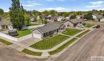 3840 Summerwood Ln, Ammon, ID 83406