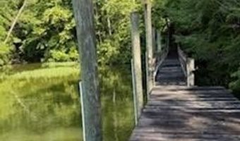 711 Galaxy Dr S, Abbeville, AL 39854
