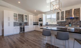 225 SWEETGRASS Trl, Alpine, WY 83128