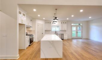 1947 Clark Dr, Tucker, GA 30084