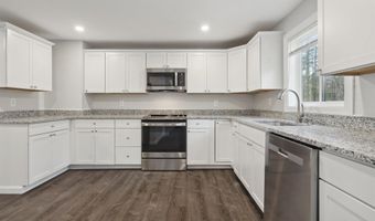 585 N Ashland Rd, Ashland, NH 03217