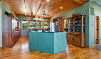 342 Eagle Point Dr, Albany, KY 42602