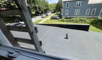 272 S Winooski Ave, Burlington, VT 05401
