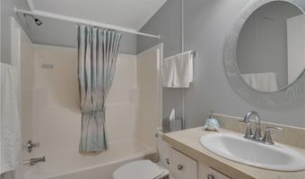 830 Lychee Dr, Barefoot Bay, FL 32976