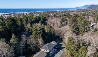 319 S NEPTUNE St, Rockaway Beach, OR 97136