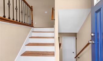 21 Reardon Dr, Middletown, RI 02842
